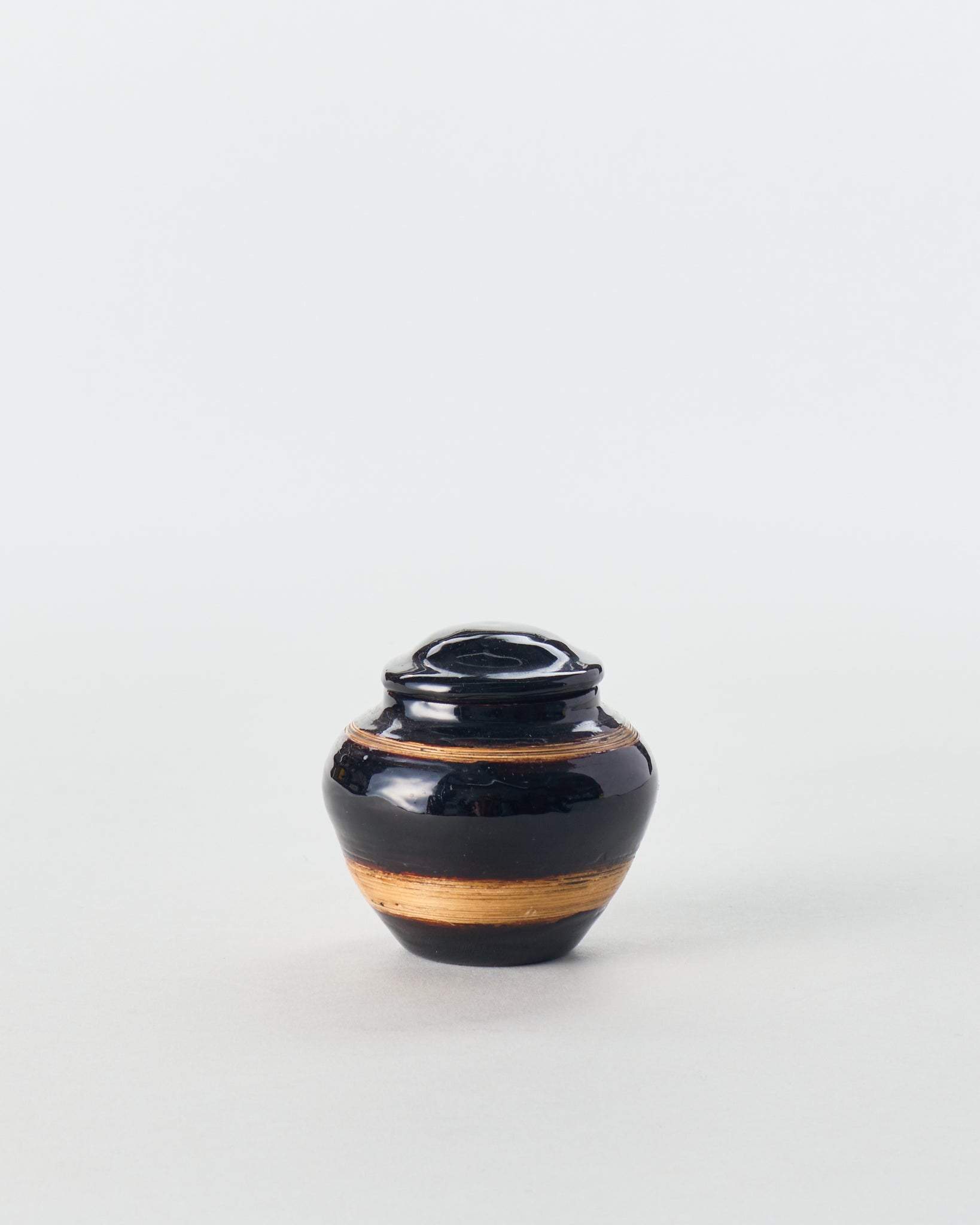 Black Lacquer Jar