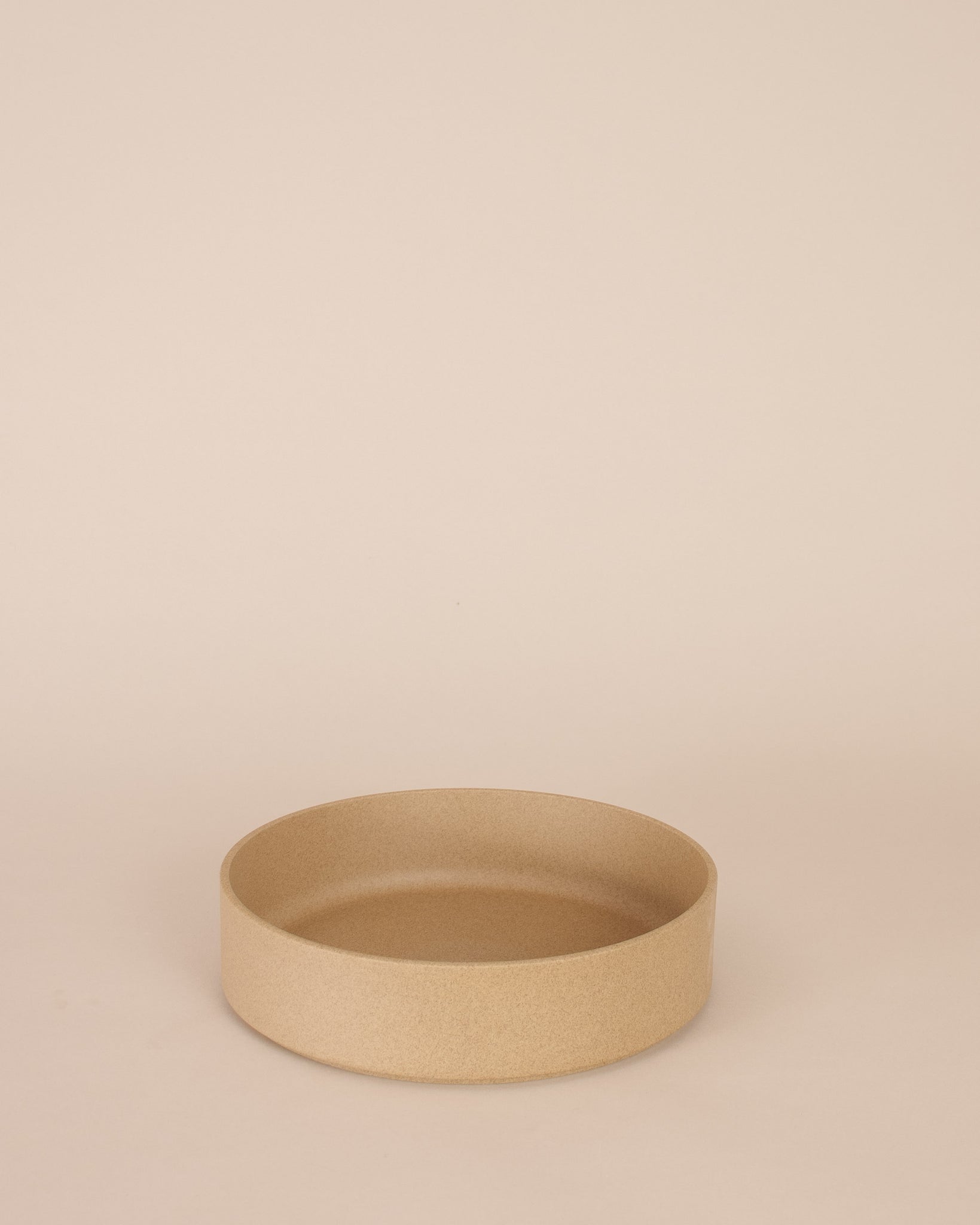 Hasami Bowl in Natural