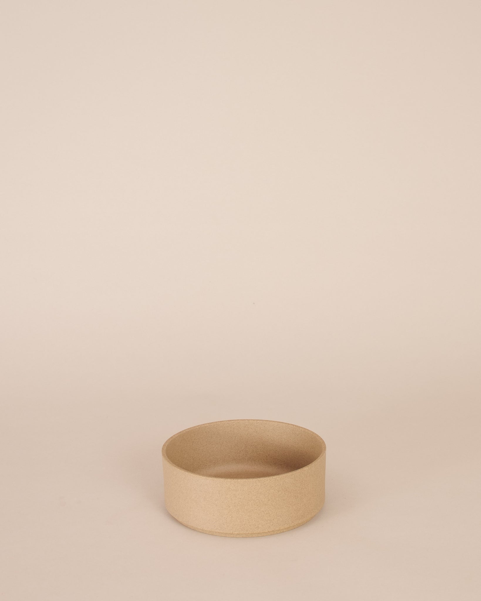 Hasami Bowl in Natural