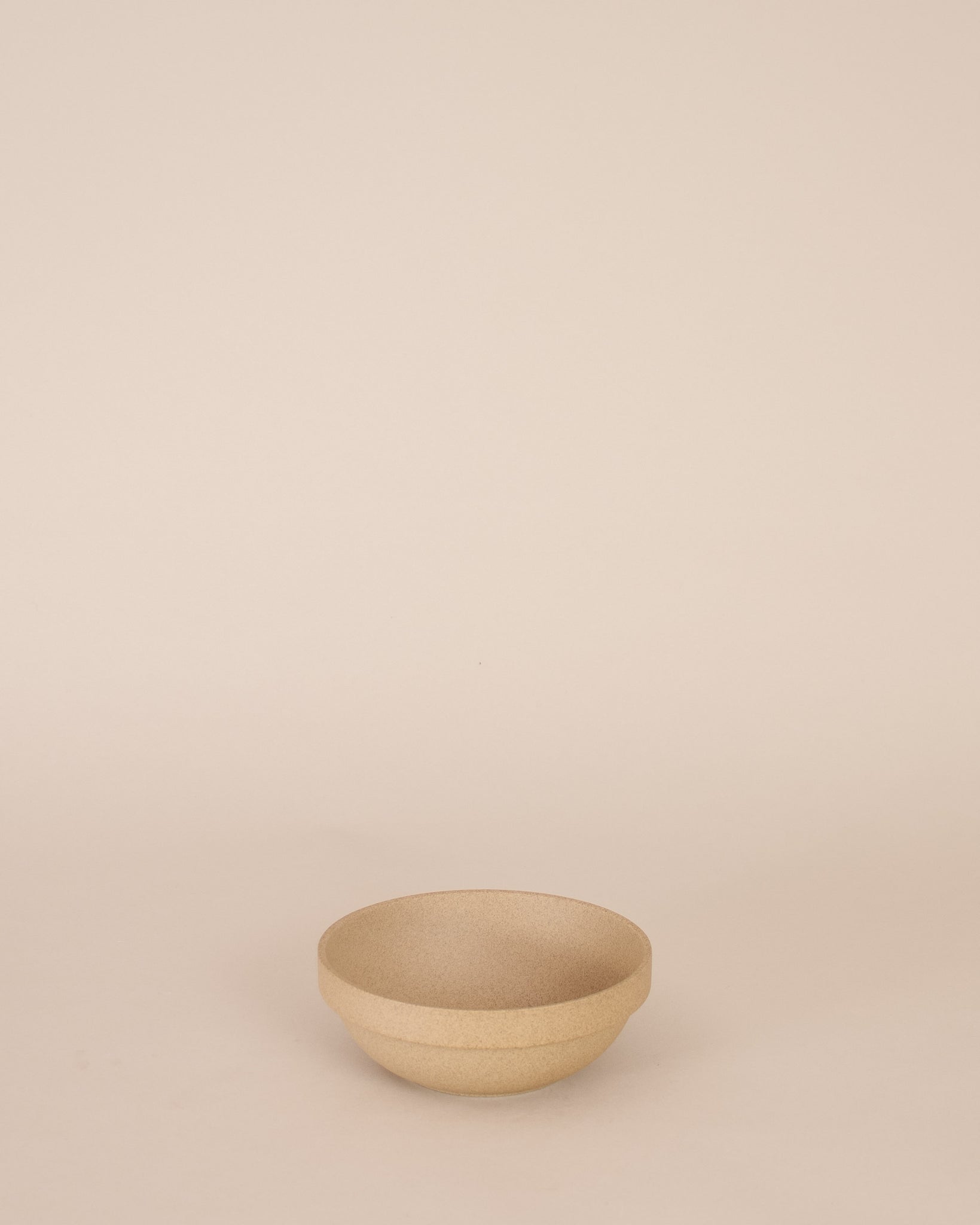 Hasami 5 5/8-inch Round Bowl in Natural
