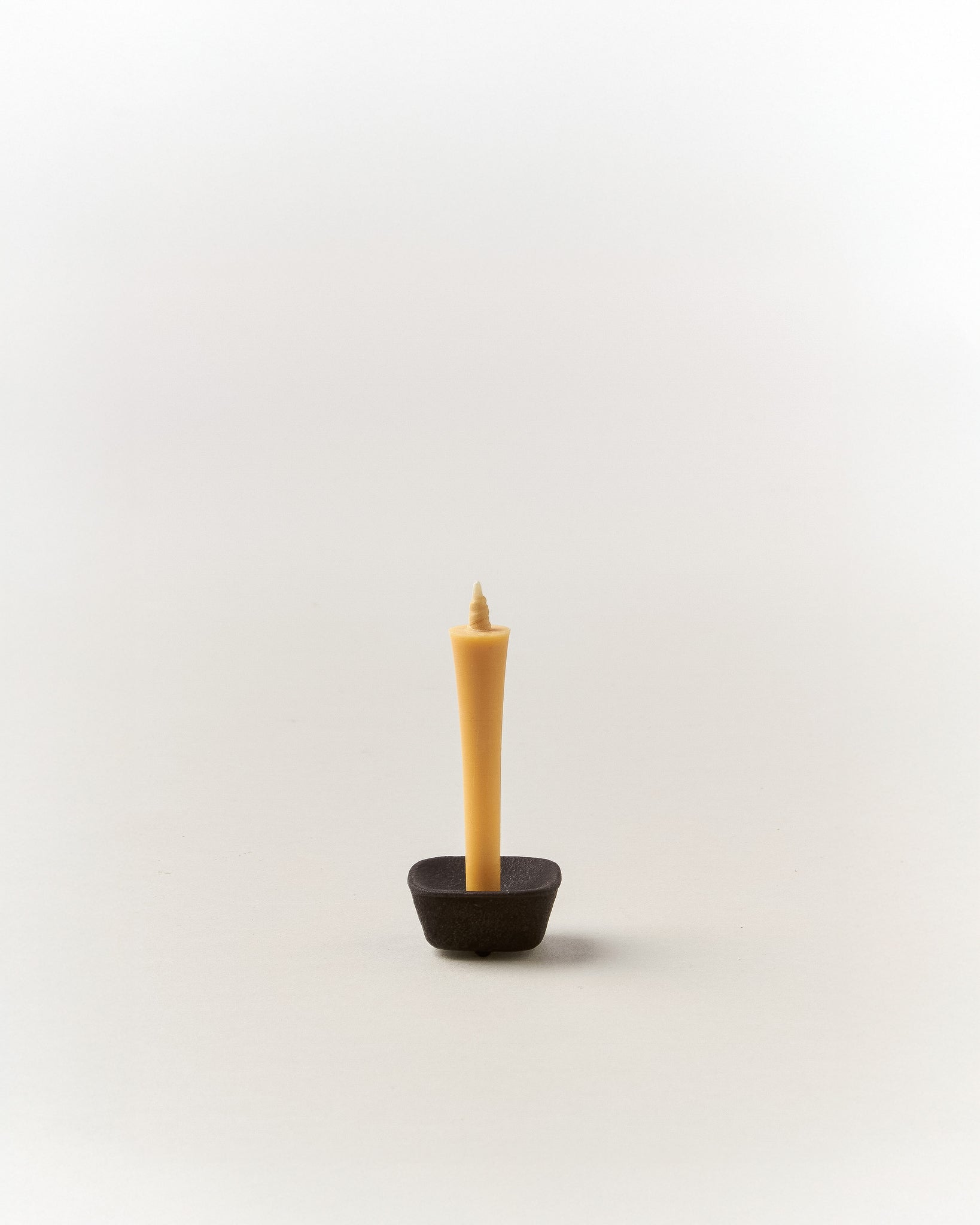 Koma Small Candle Stand
