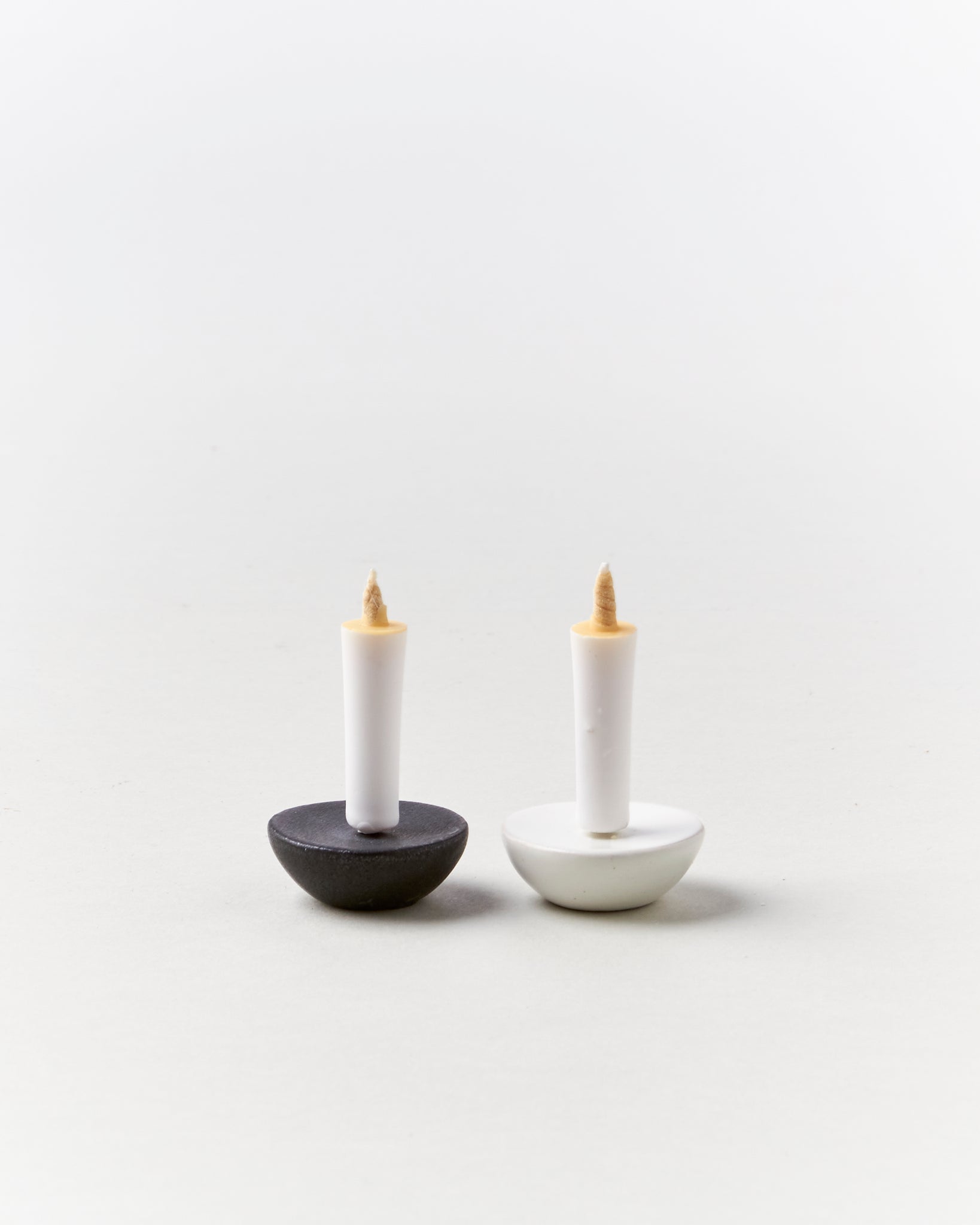 Ceramic Candle Holder in Black