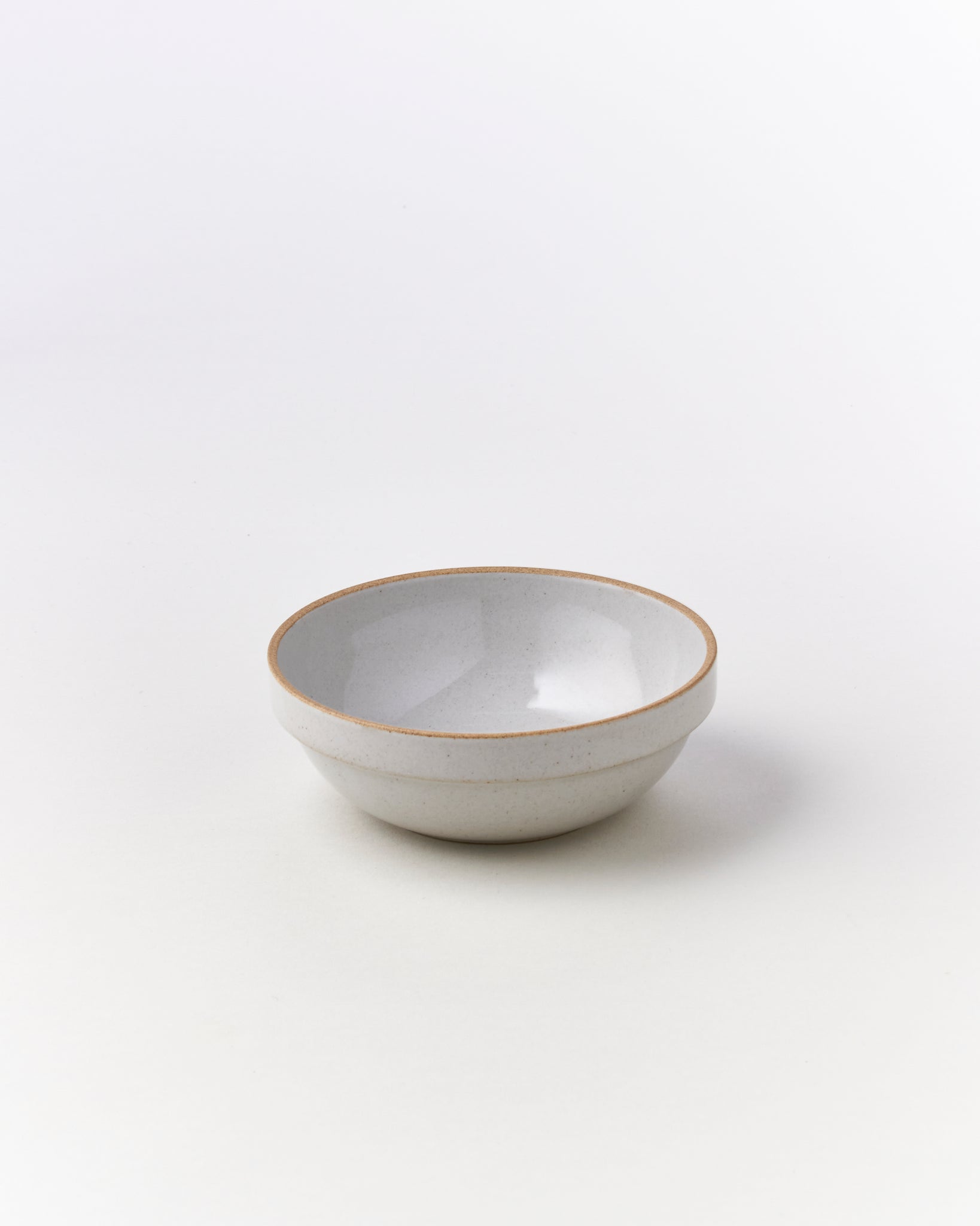 Hasami 5 5/8-inch Round Bowl in Gloss Grey