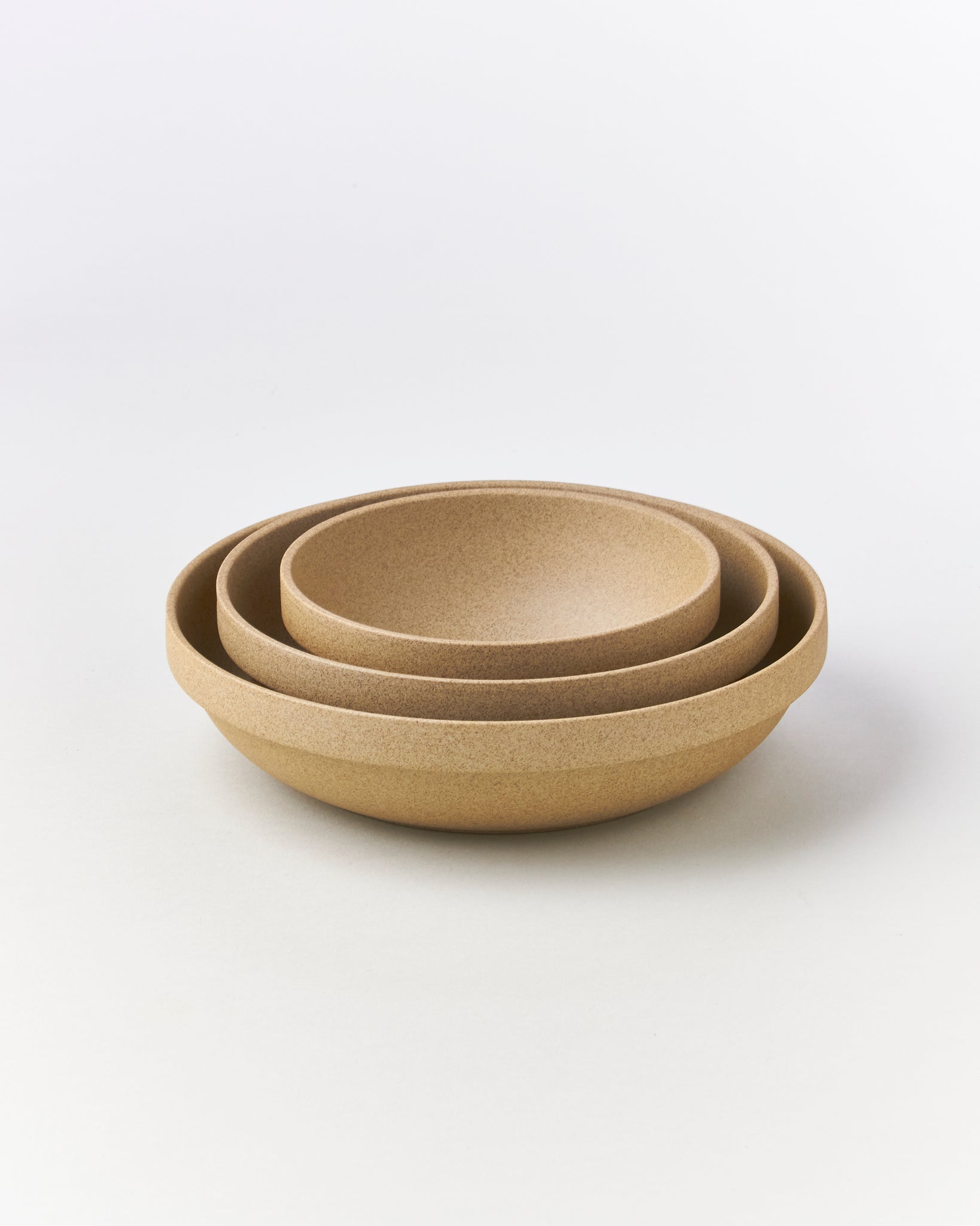 Hasami 8 5/8-inch Round Bowl in Natural