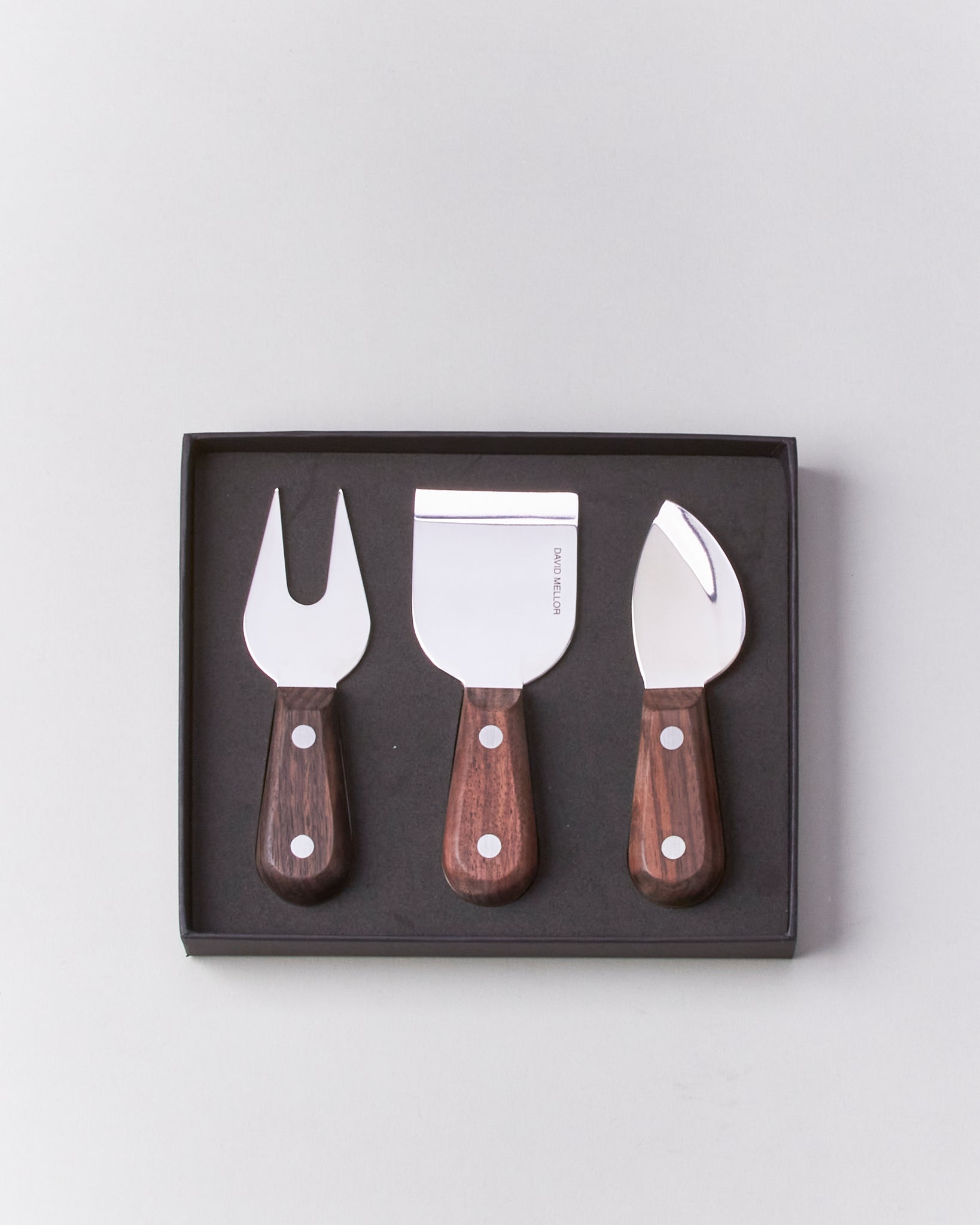 Rosewood Cheese Set
