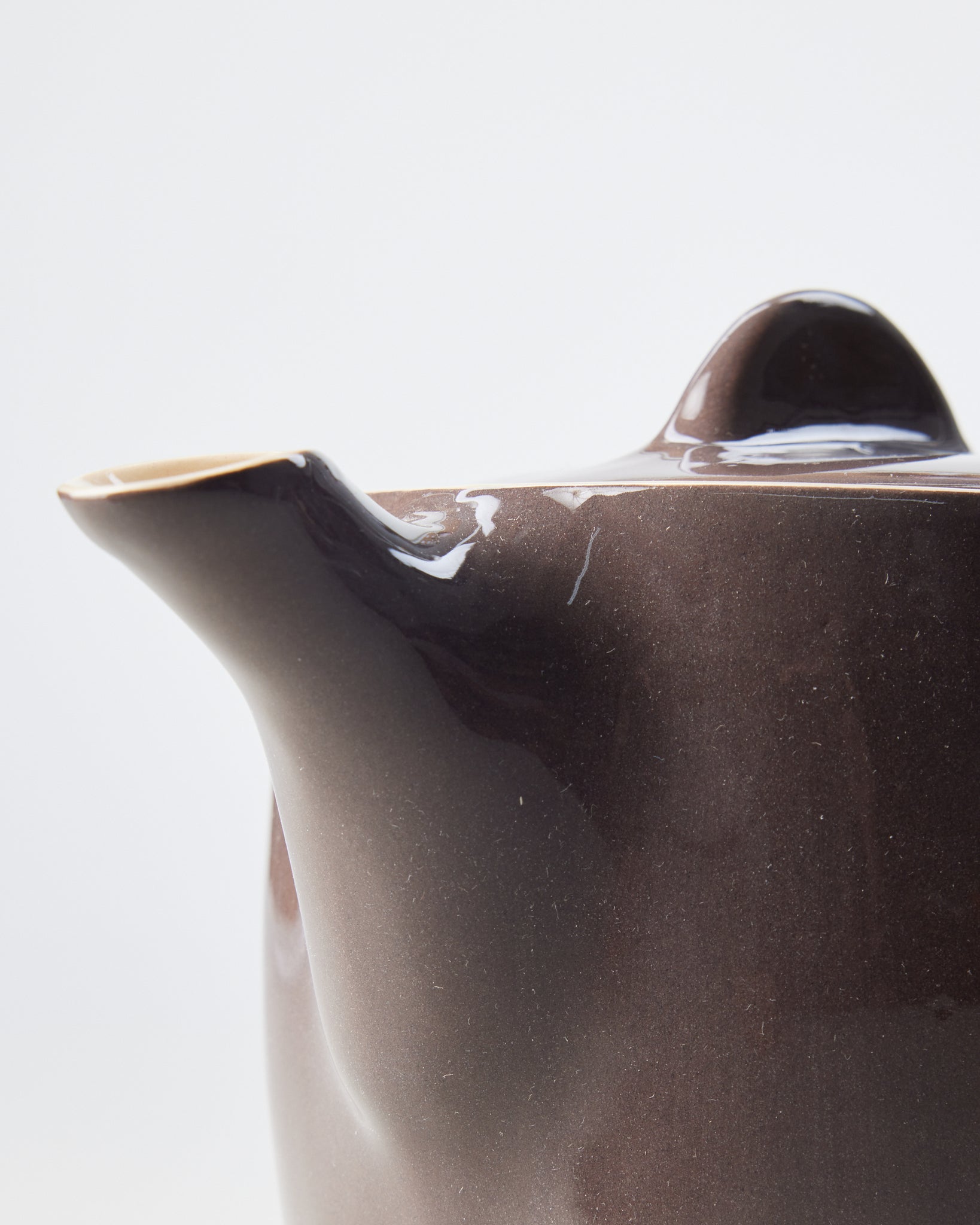 Tea Pot in Cocoa